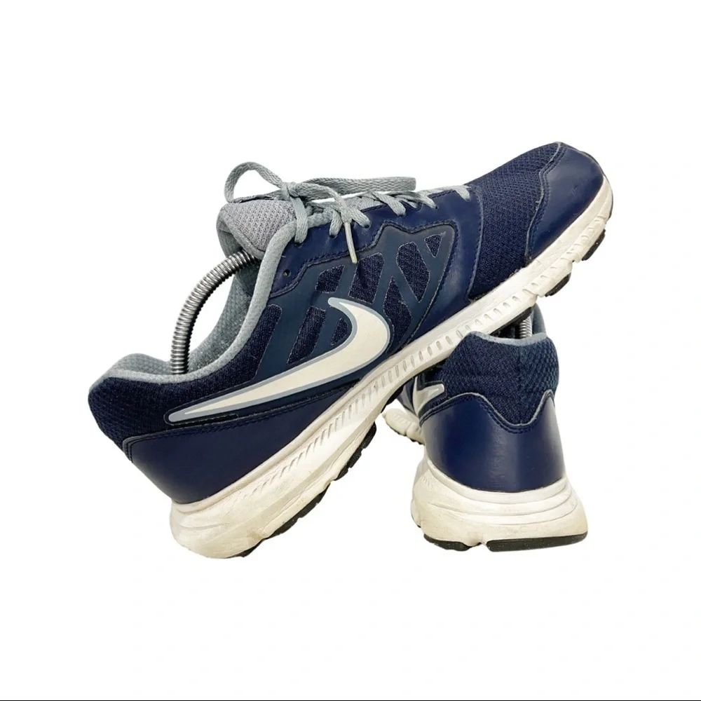 Nike men Downshifter 6 running shoes-great condition-Size 11 style 684652-400